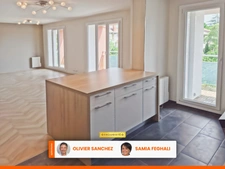 Appartement T4 de 77 m² avec balcon, cave et 2 stationnements privatifs sécurisés – DPE C - Clermont-Ferrand.