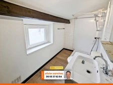 ISSOIRE - CENTRE-VILLE  - T2 - 45m²