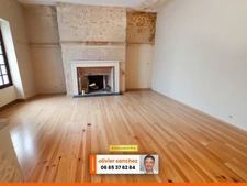 Maison de caractère avec deux appartements et dépendances – 248 m² – Marvejols (Lozère)