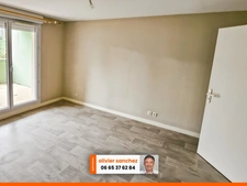  T4 de 90m² avec terrasses, balcon, garage et cave - Secteur Vallières / Beaumont / Clermont-Sud