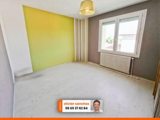 Maison à vendre 8 pièces LA SAUVETAT (63)