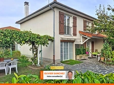 MAISON -119 m² -JARDIN  – FORT POTENTIEL LOCATIF – COURNON