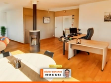 COURNON (63) - 7 pièces - DPE D - 162m² -  Vue dégagée sur la chaîne des Puys