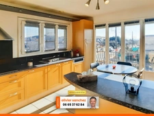 COURNON (63) - 7 pièces - DPE D - 162m² -  Vue dégagée sur la chaîne des Puys