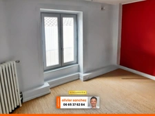 Maison à vendre 4 pièces VIC LE COMTE (63)