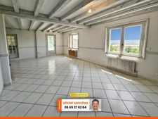 Maison avec Piscine + terrain attenant à Lamothe proche Brioude