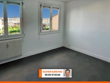 Investissement locatif  – Appartement T4 rénové à Chanteranne avec locataire en place