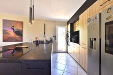 Villa de plain-pied avec piscine au calme !!! SOUS COMPROMIS !!!