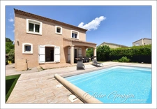 Villa familiale avec piscine et garage