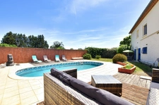 Élégante Bastide avec double habitation au calme, piscine et jardin paysager