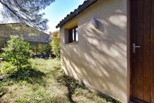 Maison en pierre rénovée, volumes généreux et cadre d’exception