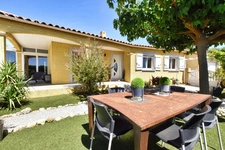Villa de plain-pied avec piscine au calme !!! SOUS COMPROMIS !!!