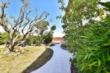 Élégante bastide avec double habitation au calme, piscine et jardin paysager