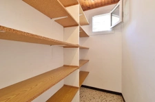 Maison de village rénovée, garage et potentiel d’aménagement