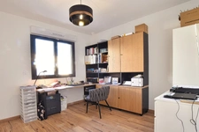 Élégante villa moderne de plain-pied avec dépendance et piscine !!! SOUS COMPROMIS !!!