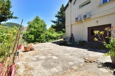 Maison familiale avec garage, atelier et fort potentiel d'évolution
