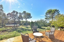 Villa d’architecte au cœur de 2,6 hectares de nature, avec vue panoramique exceptionnelle