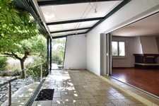 Villa de plain-pied avec piscine et grand jardin à 20 min de Montpellier !!! SOUS COMPROMIS !!!