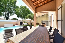 Villa familiale avec piscine et garage