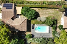 Charmante villa de plain-pied avec jardin paysager et piscine en cœur d’Hérault