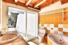 Splendide Propriété Dominante avec une Vue à Couper le Souffle et Évasion Naturelle !!! SOUS COMPROMIS !!!