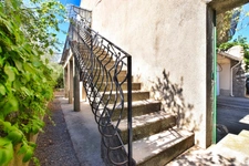 Maison de village rénovée, garage et potentiel d’aménagement