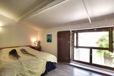 Maison de village rénovée et climatisée avec jardin au calme !!! SOUS COMPROMIS !!!