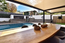 Villa d’exception :  lumière, élégance et prestations haut de gamme