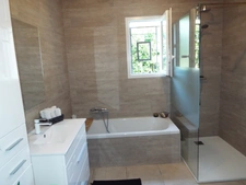 Maison à vendre maison 4 chambres sur terrain de 907 m2 