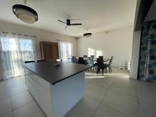 Maison à vendre 6 chambres ,  205 m2 sur terrain de 5000 m2 