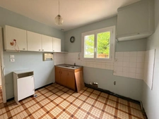 Maison à vendre 2 chambres sur terrain constructible  de 1200 m2 ( possibilité de seconde maison )
