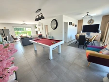 Maison à vendre 5 pièces 90 m2 a GAILLAN EN MEDOC (33) avec jardin intime