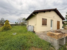 Maison à vendre 2 chambres sur terrain constructible  de 1200 m2 ( possibilité de seconde maison )