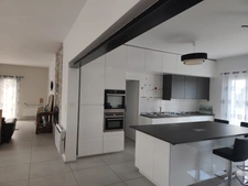 Maison à vendre 6 chambres ,  205 m2 sur terrain de 5000 m2 