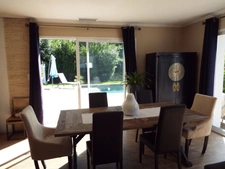 Maison à vendre maison 4 chambres sur terrain de 907 m2 