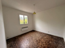 Maison à vendre 2 chambres sur terrain constructible  de 1200 m2 ( possibilité de seconde maison )