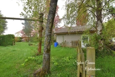 Maison de caractère de  233 m², idéale famille + espace professionnel possible à Sainte-Sigolène