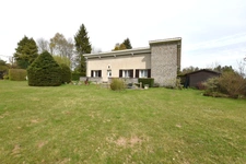 85 m² - maison de caractère - St Genest Malifaux - parc exceptionnel-tour indépendante