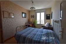 Acheter à prix réduit grâce au viager– Duplex inversé avec terrasse et vue panoramique à Saint-Genest-Lerpt (42)