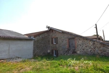 Maison à vendre 4 pièces DUNIERES (43)  Authentique ferme à fort potentiel dans un écrin de verdure 