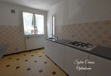 Appartement 4/5 pièces avec balcon, ascenseur et vue sur parc – À découvrir ! Firminy