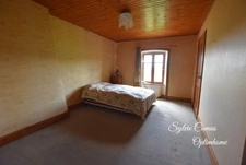 Authentique corps de ferme à vendre 7 pièces SAUVESSANGES (63) de belle surface