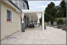  À vendre bien rare – Superbe propriété avec vue imprenable, piscine et prestations haut de gamme – Firminy / Saint-Ferréol-d’Auroure