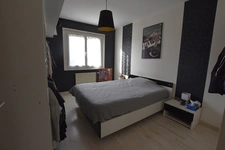 Maison familiale 140 m² avec piscine – Cadre verdoyant et vue dégagée LA CHAPELLE D'AUREC (43)