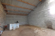 Maison à vendre 4 pièces DUNIERES (43)  Authentique ferme à fort potentiel dans un écrin de verdure 