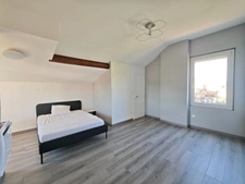 Maison à vendre 8 pièces LES MARTRES DE VEYRE (63)