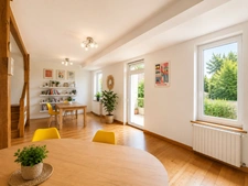 Maison à vendre 8 pièces LES MARTRES DE VEYRE (63)