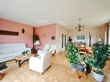 Maison à vendre 7 pièces ROMAGNAT (63)