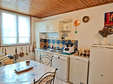 Maison de bourg avec terrasse et vue dégagée – Beaumont (63110)
