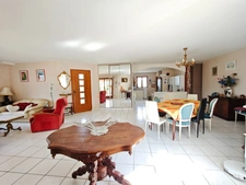 Maison à vendre 8 pièces AUBIERE (63)